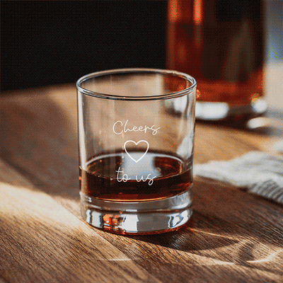 Gepersonaliseerd glas met naam en symbool